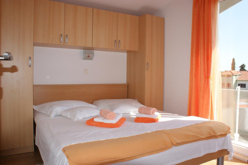 Apartments Rajcic Kaštela Quarto foto